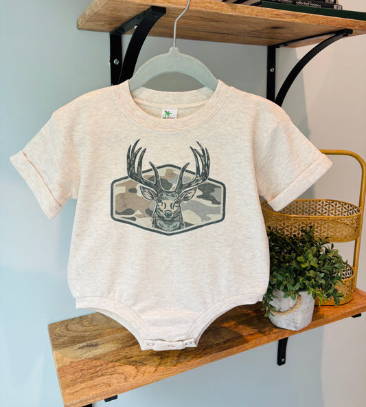 Deer on Camo Plaque on Oatmeal